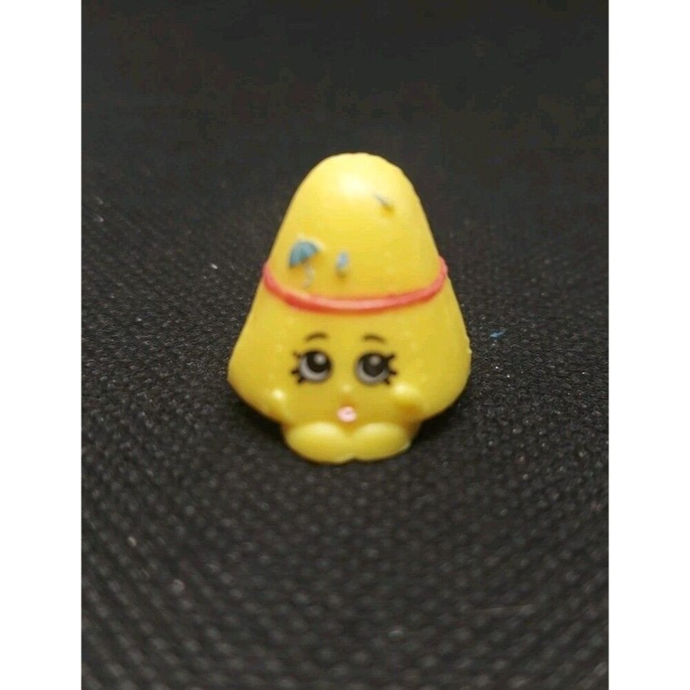 Shopkins Figures Season 3 Rare - Yellow Taylor Rayne 3-034